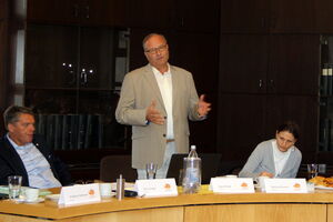 Herbsttagung 2018 in Maikammer - Vortrag über die Herxheimer Biodiversitätsstrategie von Hans Müller